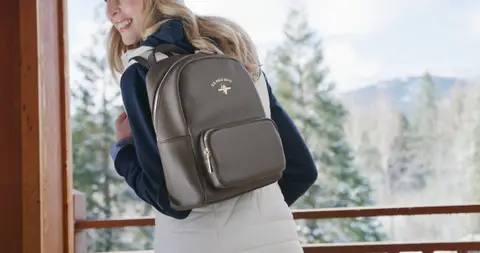 USPA Leather Backpack Mountain View. product_detail visual reference, composition and color reference.