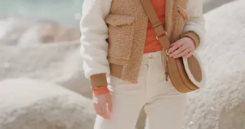 USPA Round Crossbody Bag Detail. product_detail visual reference, composition and color reference.