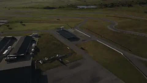 Strong aerial track reveal with useful movement across the circuit.
